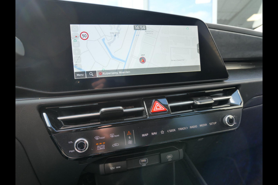 Kia Niro EV Light Advanced 64.8 kWh | Navi | Camera | Carplay | Stoel&stuur verwarming | 3Fase |