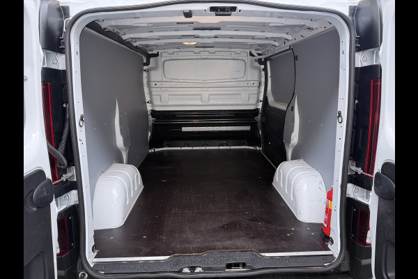 Renault Trafic 2.0dCi 120PK 3-Pers. Trekhaak Euro 6 Apple Carplay Android Auto Airco Navi Cruise Control Led Bluetooth Pdc T29 L1H1 Betonplex Vloer Wandbetimmering Schuifdeur 1e Eigenaar Origineel Nederlandse Bus