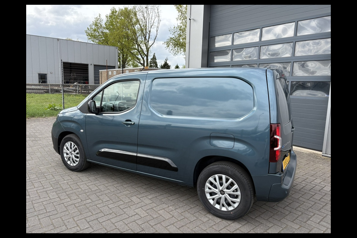 Fiat E-Doblò 50 kWh 3-zits | airco | carplay | cruise