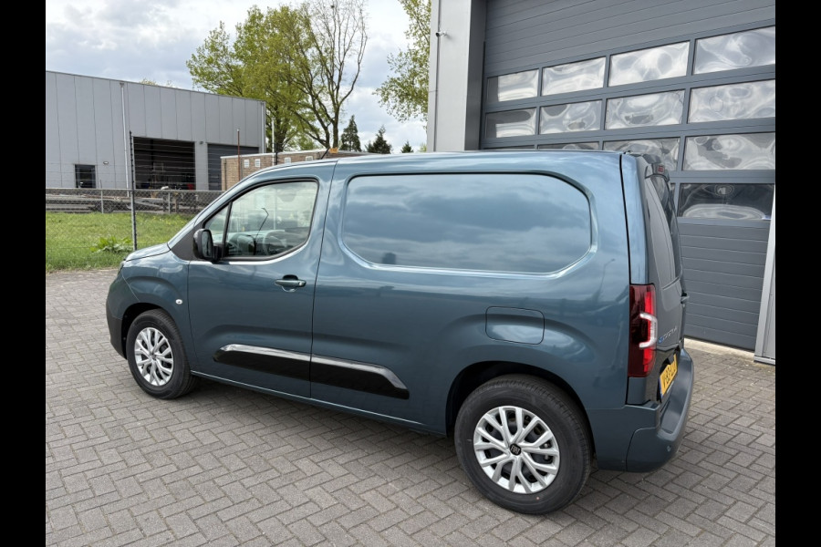 Fiat E-Doblò 50 kWh 3-zits | airco | carplay | cruise