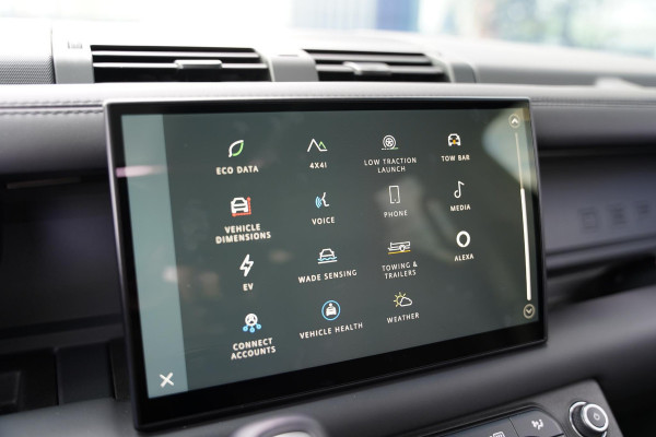 Land Rover Defender 110 2.0 P400e 110 X-Dynamic HSE / Head Up / Meridian / Panoramadak