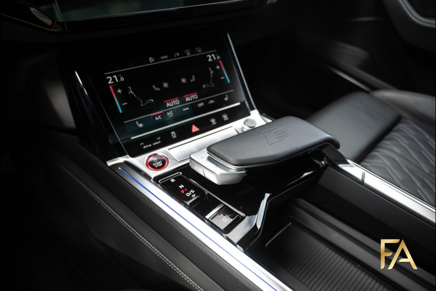 Audi e-tron Sportback S quattro 95 kWh 504PK|Panodak|Ruitleder|Carbon|22Inch|Trekhaak