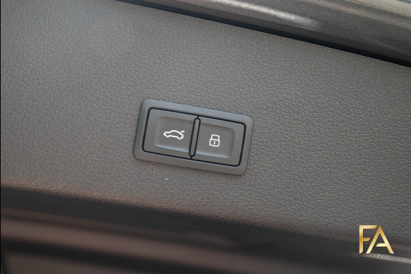 Audi e-tron Sportback S quattro 95 kWh 504PK|Panodak|Ruitleder|Carbon|22Inch|Trekhaak