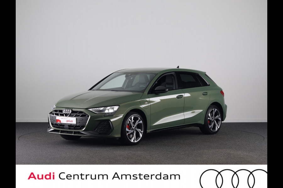 Audi A3 Sportback 45 TFSI e S edition Competition 245pk | Navigatie | Sonos Audio | Keyless | 18 inch Lichtmetalen velgen |