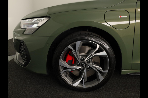 Audi A3 Sportback 45 TFSI e S edition Competition 245pk | Navigatie | Sonos Audio | Keyless | 18 inch Lichtmetalen velgen |