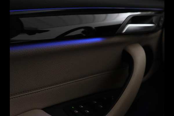 BMW X1 sDrive20i Business Edition Plus | Leder | Head-Up | Stoelverwarming | Trekhaak | Camera | Sfeerverlichting | Navigatie | X Line | Full LED | DAB | Cruise control | Parkeerhulp | Bluetooth