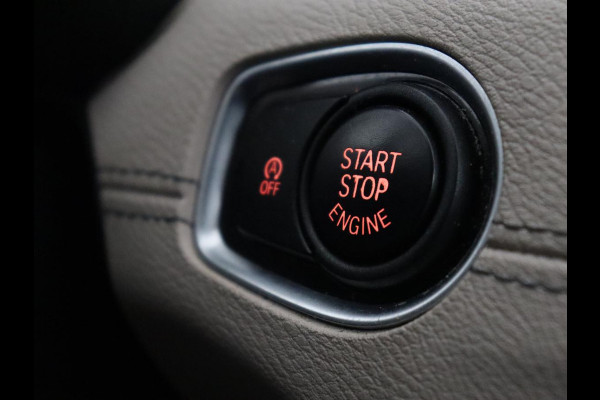 BMW X1 sDrive20i Business Edition Plus | Leder | Head-Up | Stoelverwarming | Trekhaak | Camera | Sfeerverlichting | Navigatie | X Line | Full LED | DAB | Cruise control | Parkeerhulp | Bluetooth