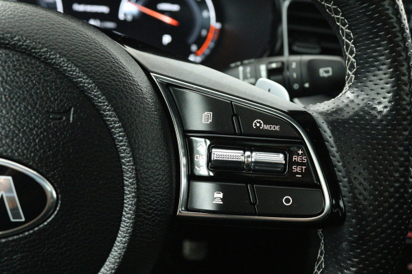 Kia ProCeed 1.5 T-GDI GT-PlusLine (PANORAMADAK, STOEL/STUUR VERWARMING, CAMERA, ELEKTR STOELEN)