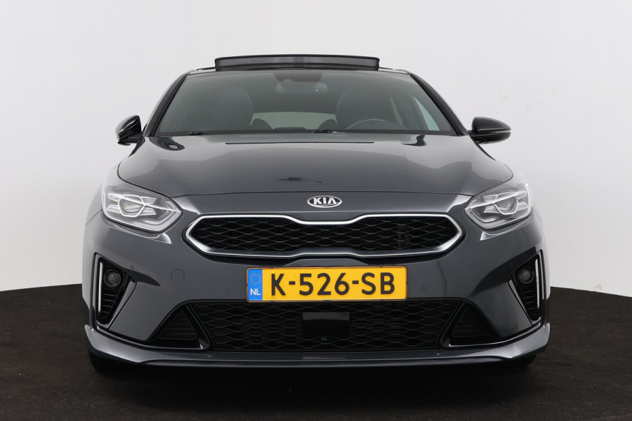 Kia ProCeed 1.5 T-GDI GT-PlusLine (PANORAMADAK, STOEL/STUUR VERWARMING, CAMERA, ELEKTR STOELEN)