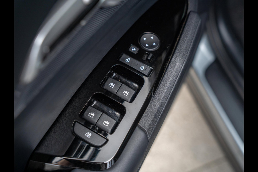 Kia Sportage 1.6 T-GDi Plug-in Hybrid AWD DynamicPlusLine / Trekhaak / Keyless / ACC / Carplay