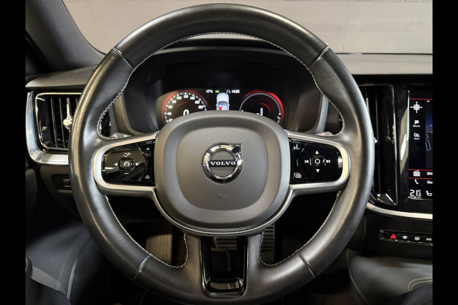 Volvo V60 2.0 T8 Recharge AWD R-Design | Elektr. trekhaak | Camera | Stoel/stuurverwarming | Carplay | Adaptive cruise