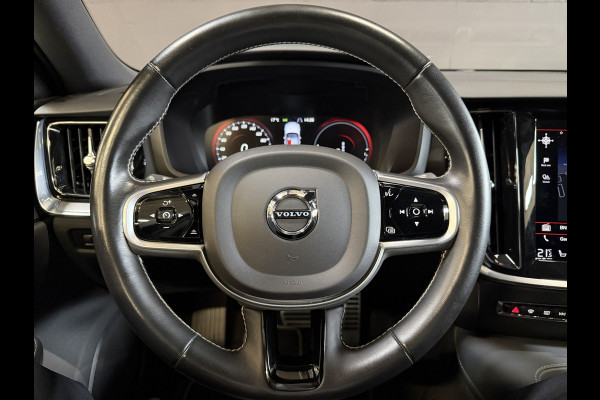 Volvo V60 2.0 T8 Recharge AWD R-Design | Elektr. trekhaak | Camera | Stoel/stuurverwarming | Carplay | Adaptive cruise