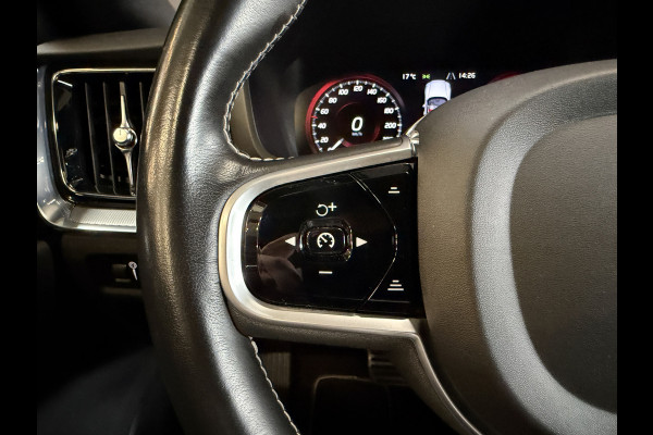 Volvo V60 2.0 T8 Recharge AWD R-Design | Elektr. trekhaak | Camera | Stoel/stuurverwarming | Carplay | Adaptive cruise