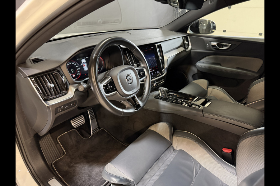 Volvo V60 2.0 T8 Recharge AWD R-Design | Elektr. trekhaak | Camera | Stoel/stuurverwarming | Carplay | Adaptive cruise