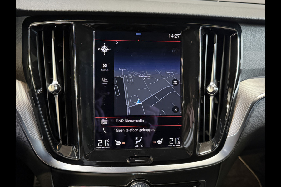 Volvo V60 2.0 T8 Recharge AWD R-Design | Elektr. trekhaak | Camera | Stoel/stuurverwarming | Carplay | Adaptive cruise