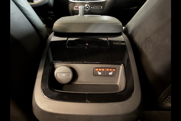 Volvo V60 2.0 T8 Recharge AWD R-Design | Elektr. trekhaak | Camera | Stoel/stuurverwarming | Carplay | Adaptive cruise
