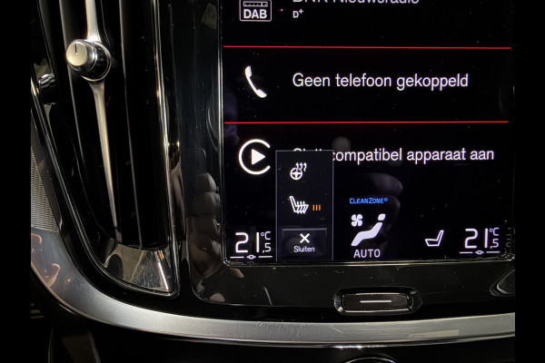 Volvo V60 2.0 T8 Recharge AWD R-Design | Elektr. trekhaak | Camera | Stoel/stuurverwarming | Carplay | Adaptive cruise