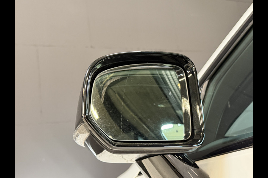 Volvo V60 2.0 T8 Recharge AWD R-Design | Elektr. trekhaak | Camera | Stoel/stuurverwarming | Carplay | Adaptive cruise