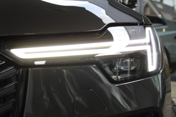 Volvo XC90 2.0 T8 Plug-in hybrid AWD Ultra Dark Executive | Luchtvering | Bowers & Wilkins | Massage | Trekhaak | Full Option!