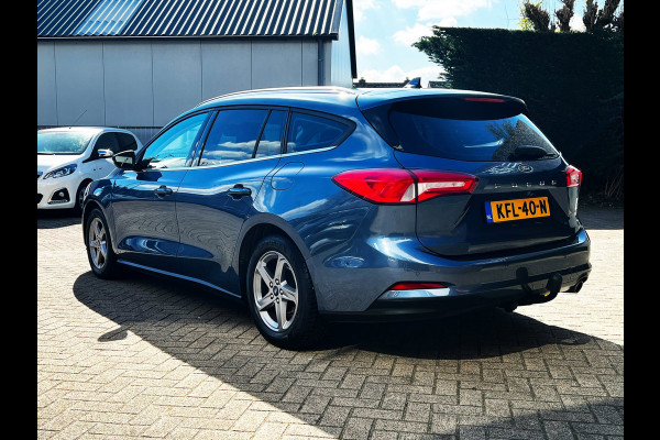 Ford FOCUS Wagon 1.0 EcoBoost Vignale carplay_Camera_trekh_4x nw banden