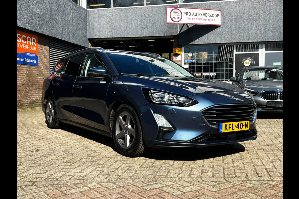 Ford FOCUS Wagon 1.0 EcoBoost Vignale carplay_Camera_trekh_4x nw banden