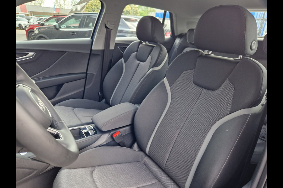 Audi Q2 35 TFSI S Edition /Virtual /ACC /Matrix