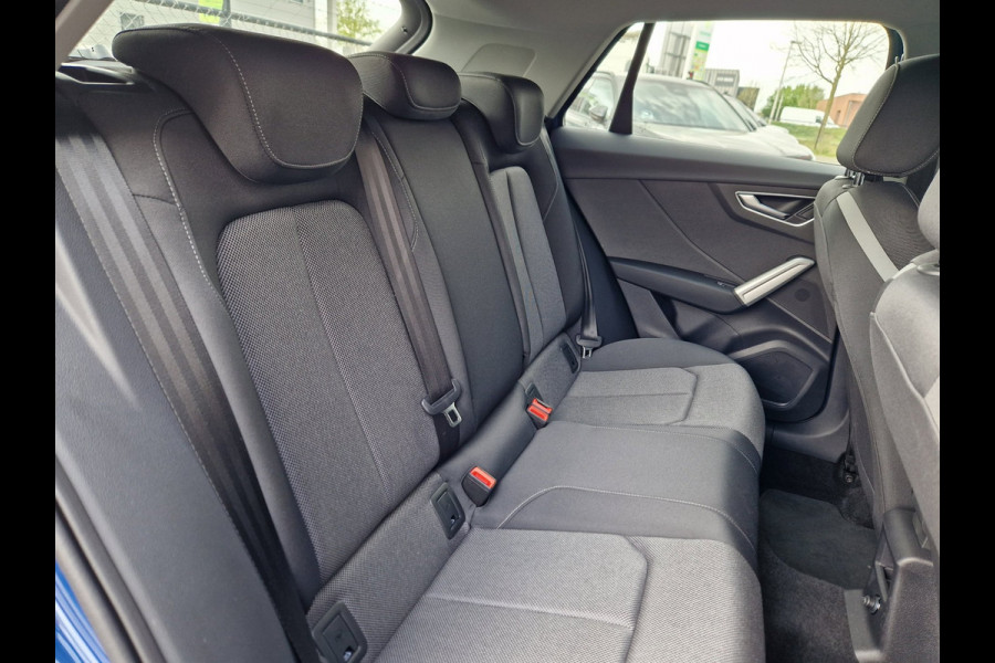 Audi Q2 35 TFSI S Edition /Virtual /ACC /Matrix