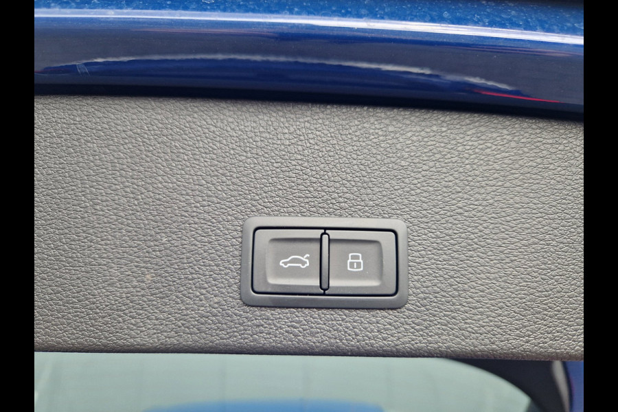 Audi Q2 35 TFSI S Edition /Virtual /ACC /Matrix