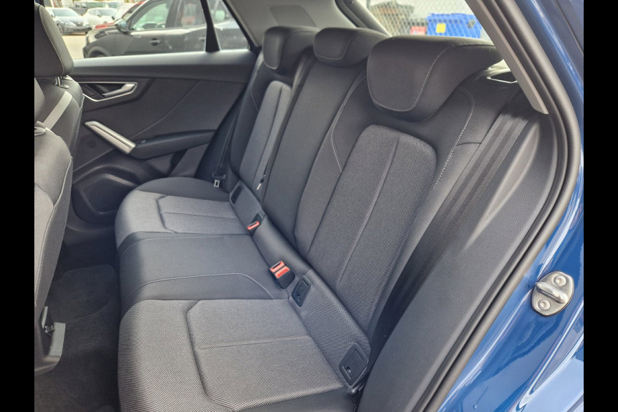 Audi Q2 35 TFSI S Edition /Virtual /ACC /Matrix