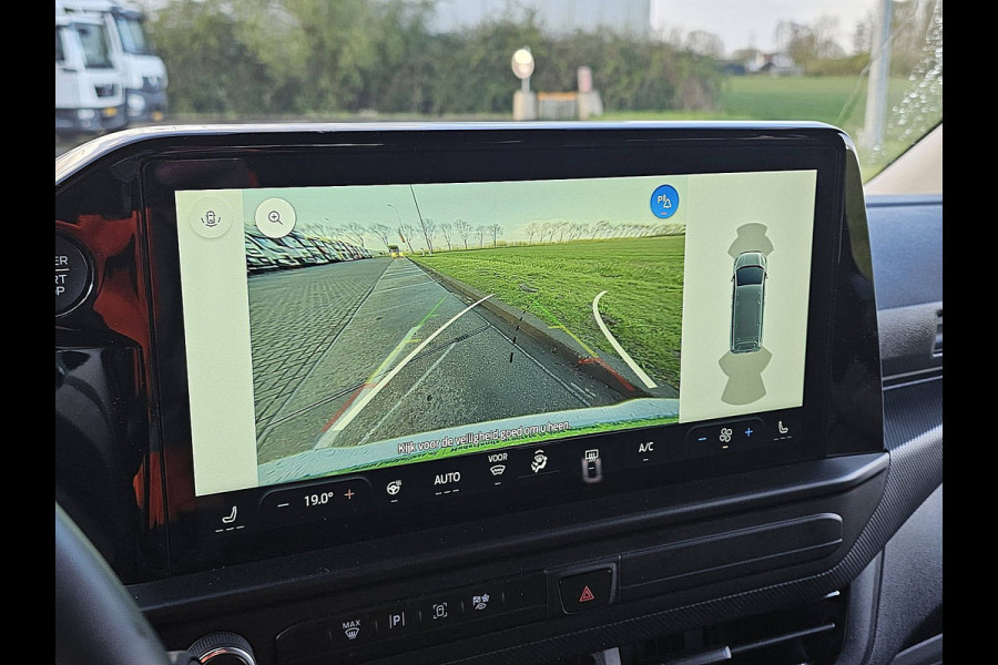 Ford Transit Custom 320 2.5 PHEV L2H1 2.5 PHEV 9-Persoons Airco Automaat Euro6 Pdc Prijs EX BTW