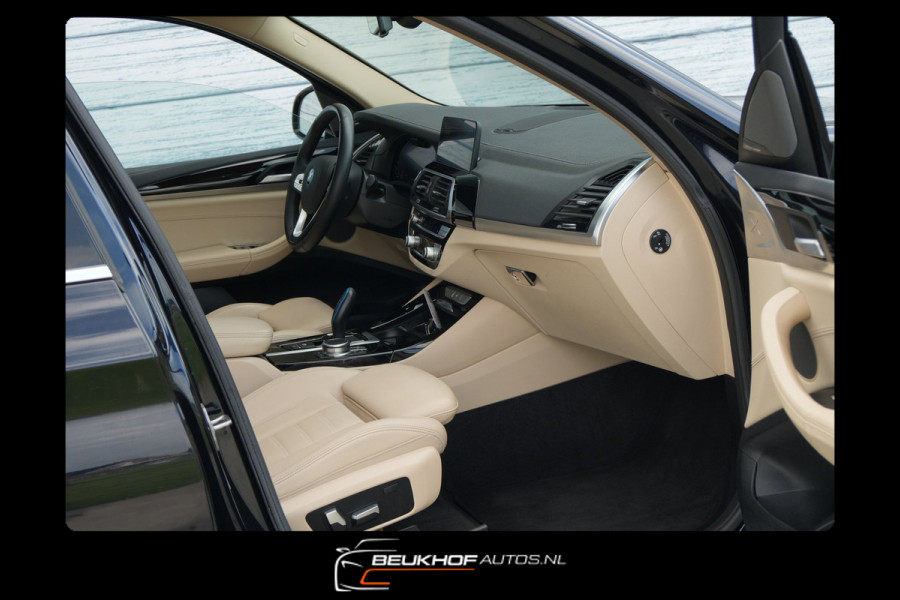 BMW iX3 High Executive 80 kWh Pano Xenon Virtual Soh 95%