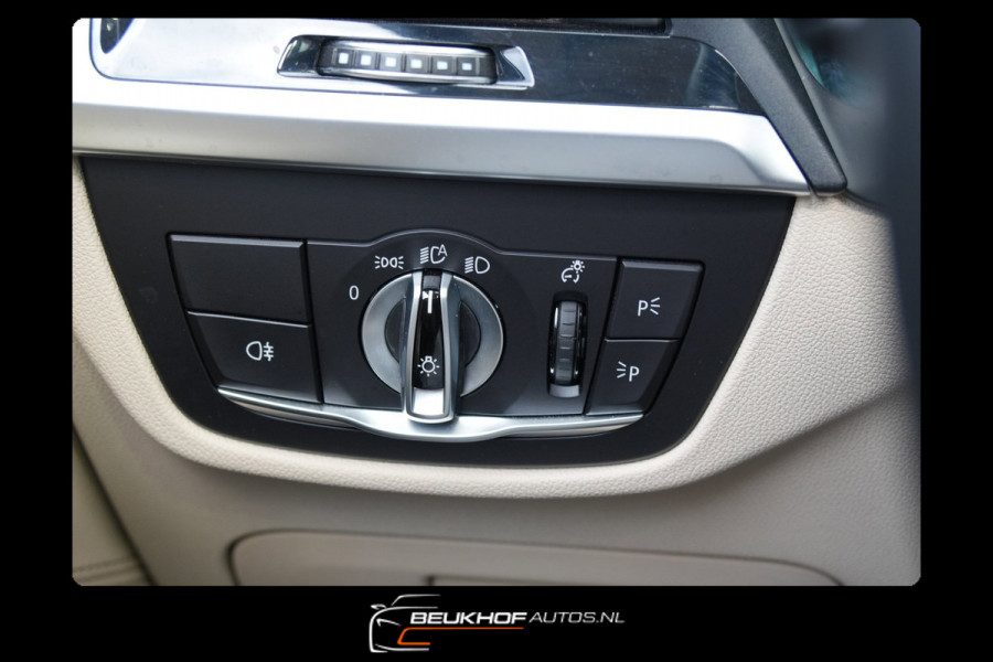 BMW iX3 High Executive 80 kWh Pano Xenon Virtual Soh 95%