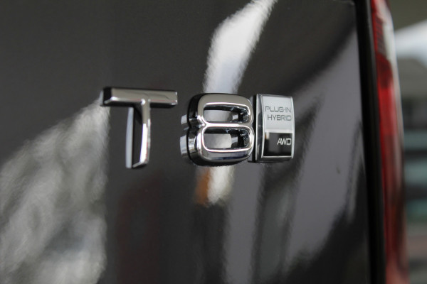 Volvo XC90 2.0 T8 Plug-in hybrid AWD Ultra Dark Executive | Luchtvering | Bowers & Wilkins | Massage | Trekhaak | Full Option!