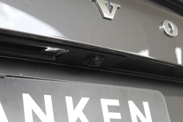 Volvo XC90 2.0 T8 Plug-in hybrid AWD Ultra Dark Executive | Luchtvering | Bowers & Wilkins | Massage | Trekhaak | Full Option!