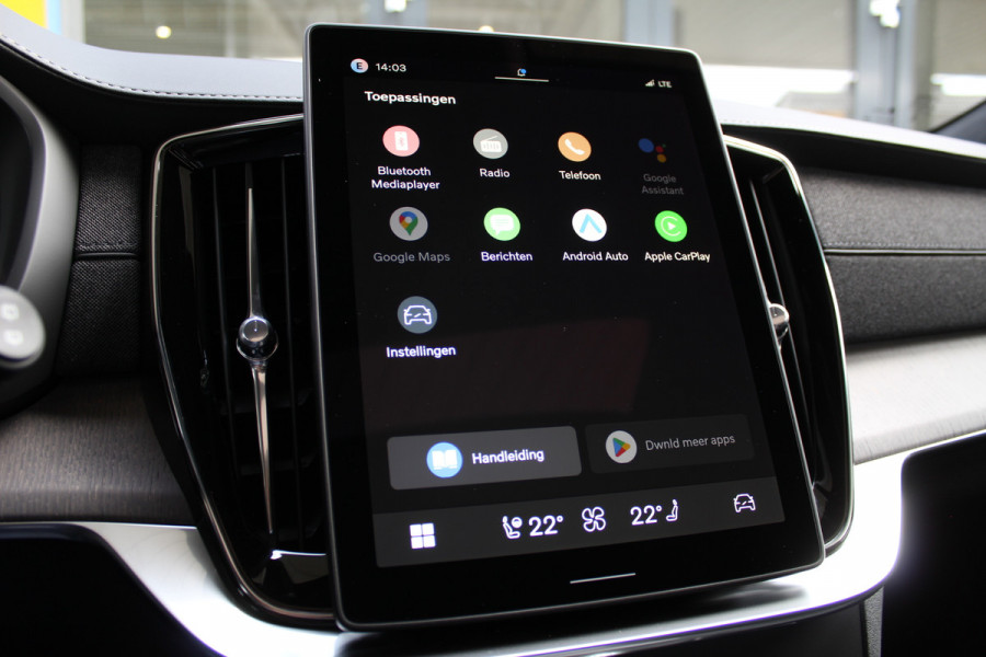 Volvo XC90 2.0 T8 Plug-in hybrid AWD Ultra Dark Executive | Luchtvering | Bowers & Wilkins | Massage | Trekhaak | Full Option!