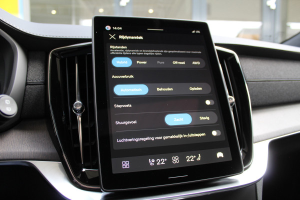 Volvo XC90 2.0 T8 Plug-in hybrid AWD Ultra Dark Executive | Luchtvering | Bowers & Wilkins | Massage | Trekhaak | Full Option!