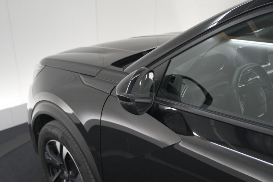 Peugeot 2008 1.2 PureTech Allure Pack | Navigatie | Parkeersensoren | Apple Carplay