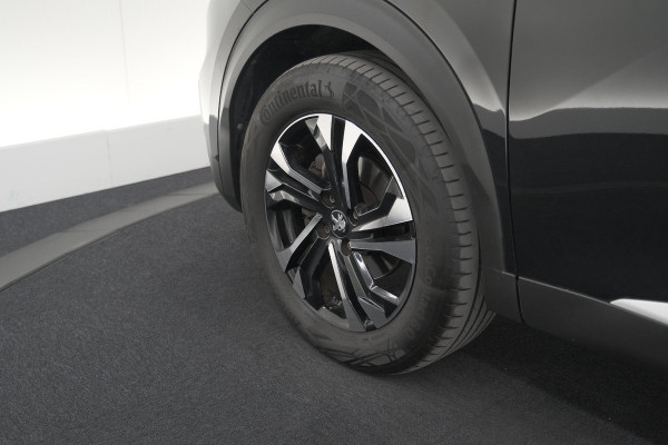 Peugeot 2008 1.2 PureTech Allure Pack | Navigatie | Parkeersensoren | Apple Carplay