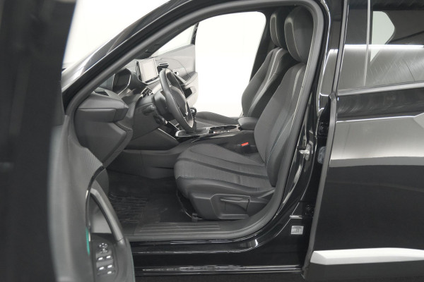 Peugeot 2008 1.2 PureTech Allure Pack | Navigatie | Parkeersensoren | Apple Carplay