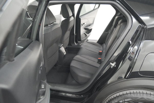 Peugeot 2008 1.2 PureTech Allure Pack | Navigatie | Parkeersensoren | Apple Carplay