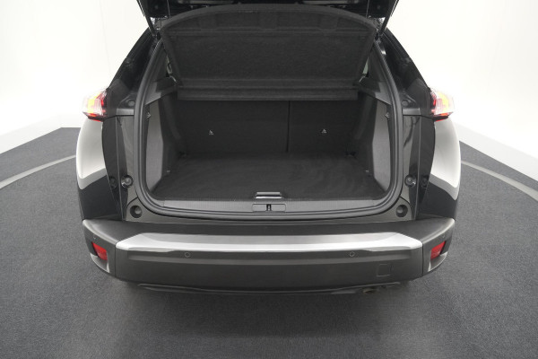 Peugeot 2008 1.2 PureTech Allure Pack | Navigatie | Parkeersensoren | Apple Carplay