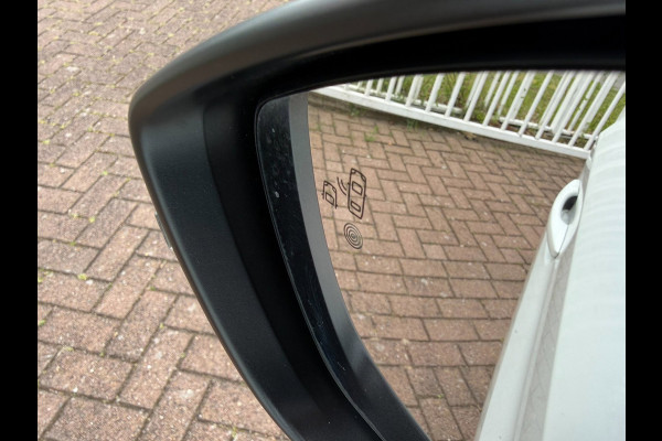 Peugeot 208 1.2 PureTech GT-Line | Pano | 3D-Cockpit |LED |