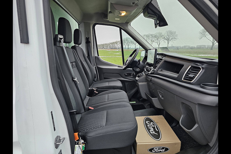 Ford E-Transit 390 L3 Trend 89 kWh electrisch, gesloten laadbak, laadklep, zijdeur, airco, automaat, navi, spoiler, NIEUW!!