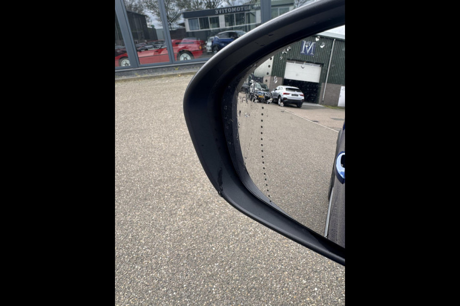 Renault Captur 1.3 TCe 155 Edition One | AUTOMAAT | CARPLAY | NAVIGATIE | CAMERA |ADAPTIEVE CRUISE| DODE HOEK SENSOR | STOEL + STUURVERWARMING| BOSE AUDIO| DEALER ONDERHOUDEN| RIJKLAAR GELEVERD INCL. 12 MND BOVAG GARANTIE