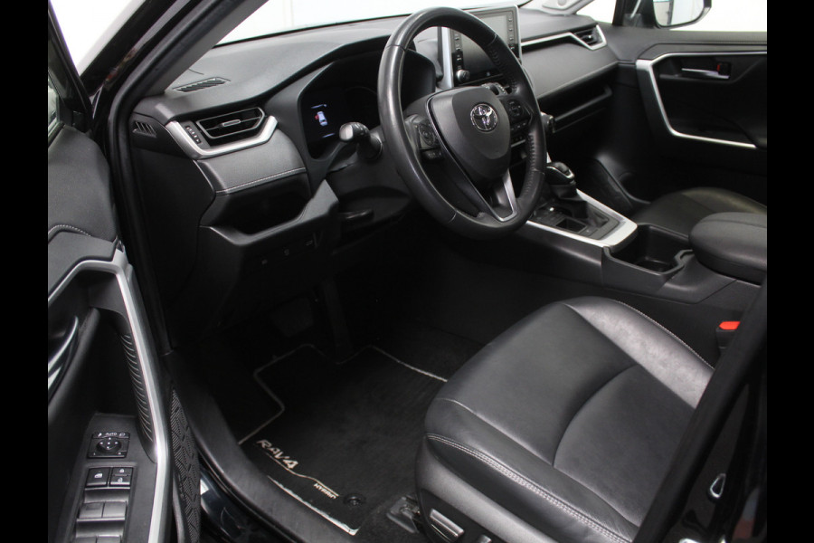 Toyota RAV4 2.5 Hybrid Style CARPLAY | LMV18 | CLIMATE | LED | ADAPCRUISE | LEDER | ELECAKLEP | AFNTRHAAK | NAVI | 360CAMERA | STOELVERW