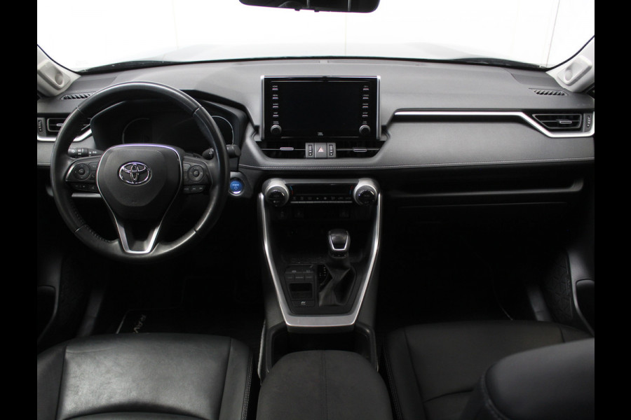 Toyota RAV4 2.5 Hybrid Style CARPLAY | LMV18 | CLIMATE | LED | ADAPCRUISE | LEDER | ELECAKLEP | AFNTRHAAK | NAVI | 360CAMERA | STOELVERW