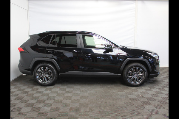 Toyota RAV4 2.5 Hybrid Style CARPLAY | LMV18 | CLIMATE | LED | ADAPCRUISE | LEDER | ELECAKLEP | AFNTRHAAK | NAVI | 360CAMERA | STOELVERW