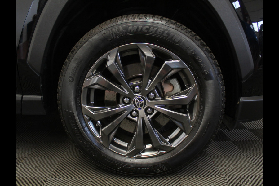 Toyota RAV4 2.5 Hybrid Style CARPLAY | LMV18 | CLIMATE | LED | ADAPCRUISE | LEDER | ELECAKLEP | AFNTRHAAK | NAVI | 360CAMERA | STOELVERW