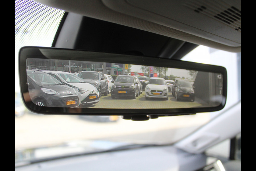 Toyota RAV4 2.5 Hybrid Style CARPLAY | LMV18 | CLIMATE | LED | ADAPCRUISE | LEDER | ELECAKLEP | AFNTRHAAK | NAVI | 360CAMERA | STOELVERW