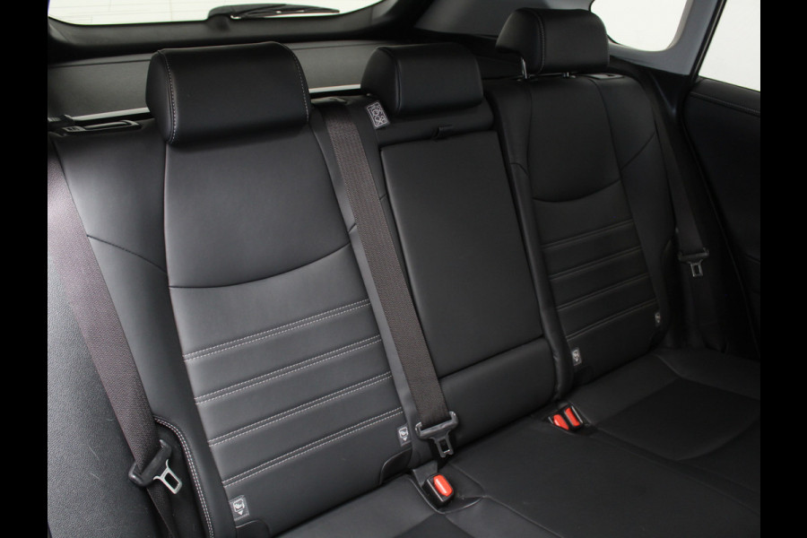 Toyota RAV4 2.5 Hybrid Style CARPLAY | LMV18 | CLIMATE | LED | ADAPCRUISE | LEDER | ELECAKLEP | AFNTRHAAK | NAVI | 360CAMERA | STOELVERW
